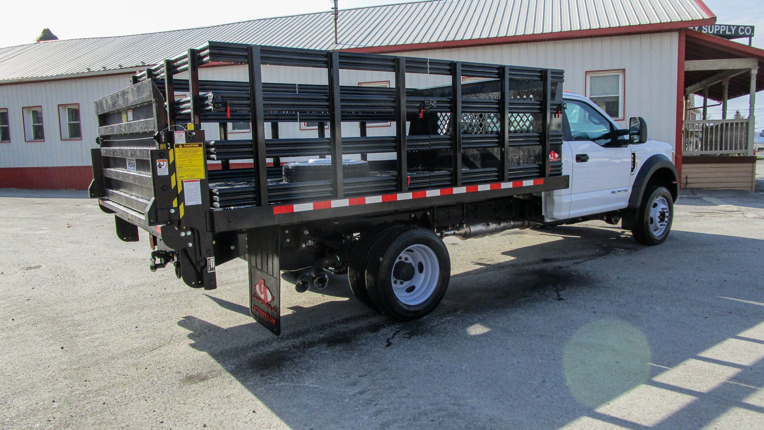 Flatbed Trucks, Curry Supply Company