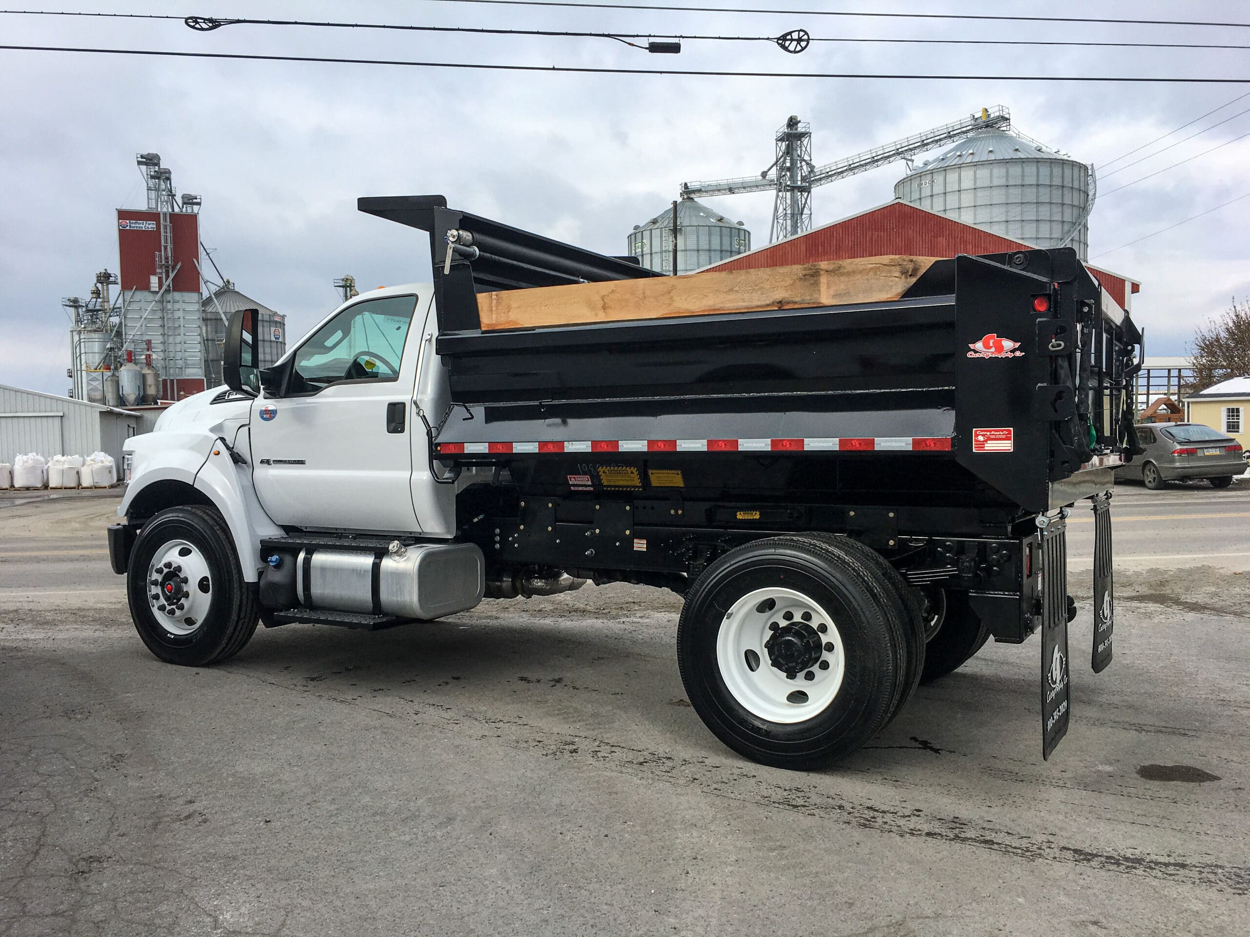 Medium Duty Dump Trucks