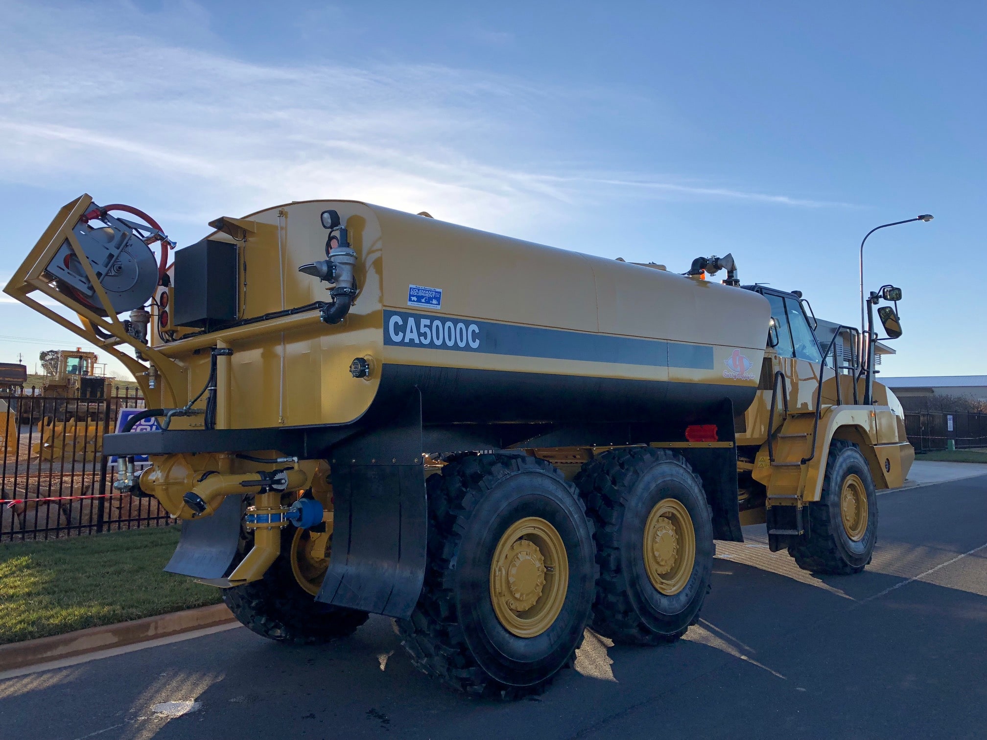 Off-Road Articulated Water Trucks