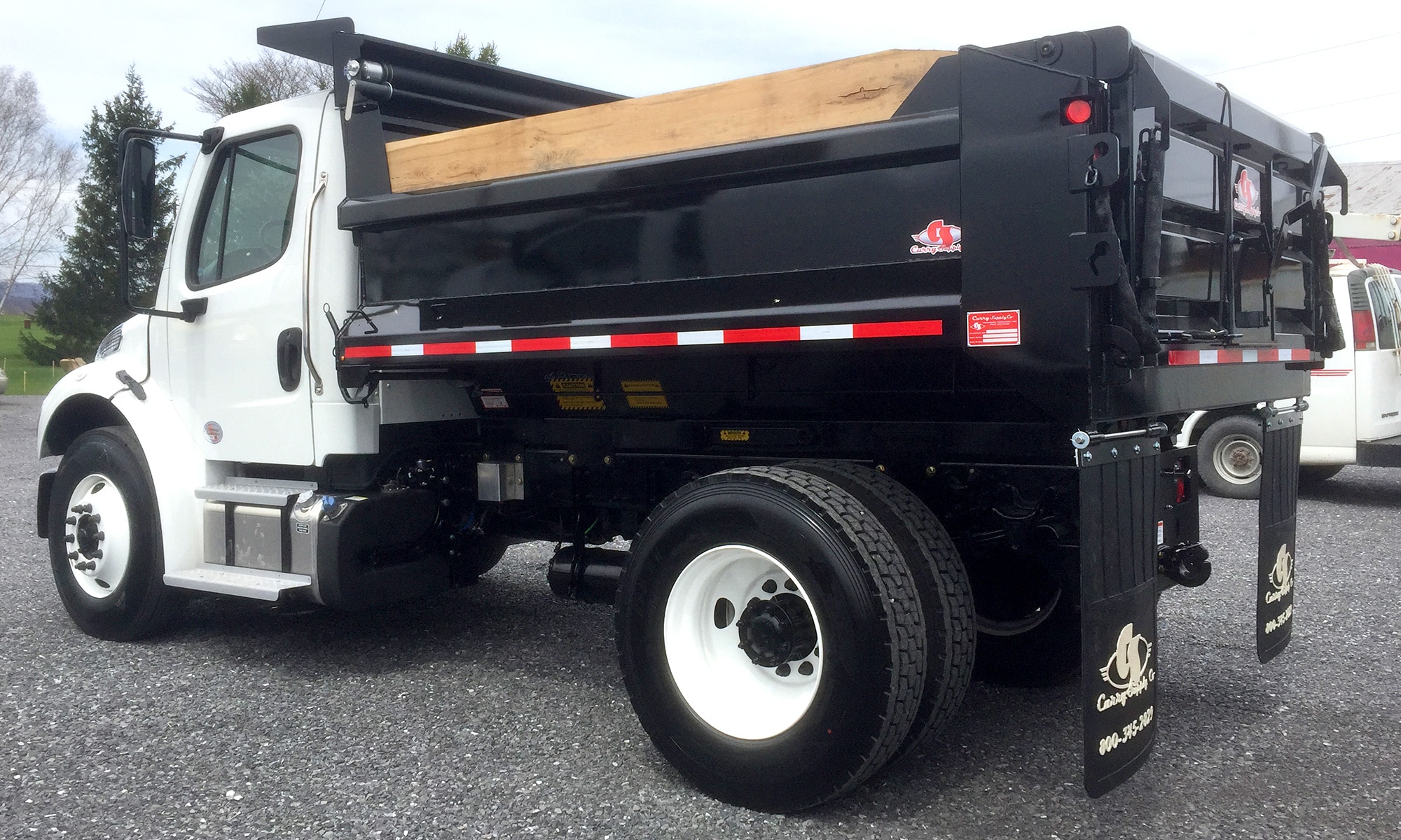 Medium Duty Dump Trucks