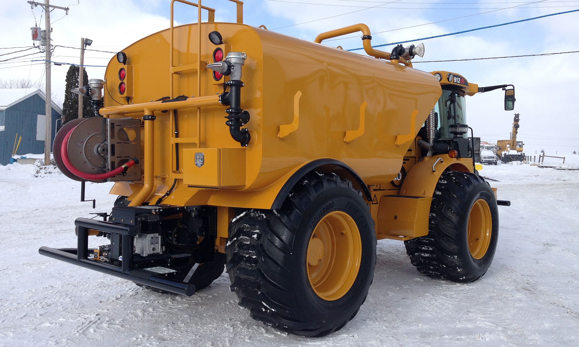 Off-Road Articulated Water Trucks