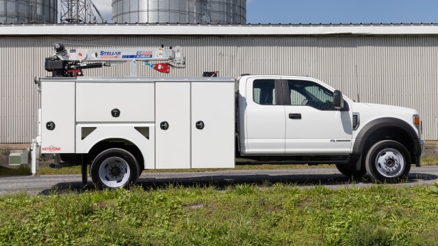 keystone mechanic service trucks with crane