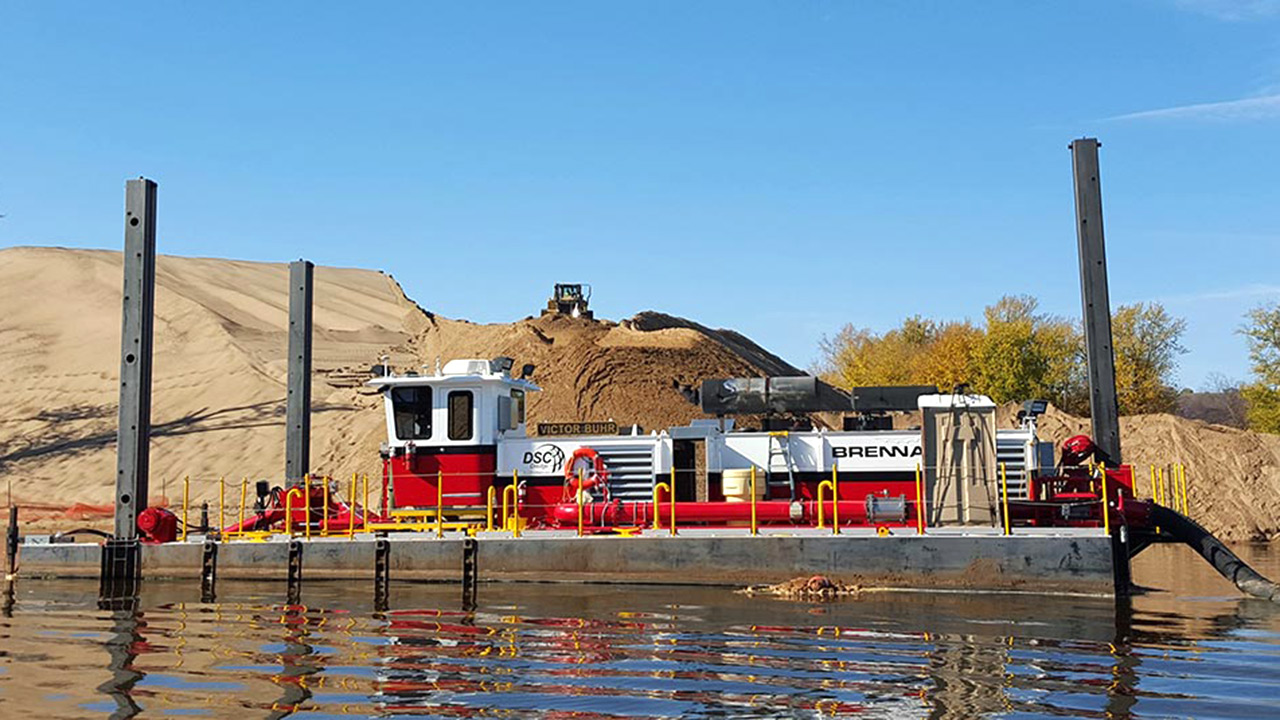 dsc dredge, hull pump swinging ladder dredge