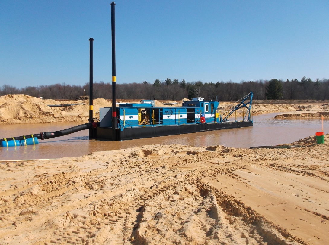 wisconsin-operator-uses-dsc-dredge-to-mine-sand-create-manmade-lake-for-onsite-campground-2