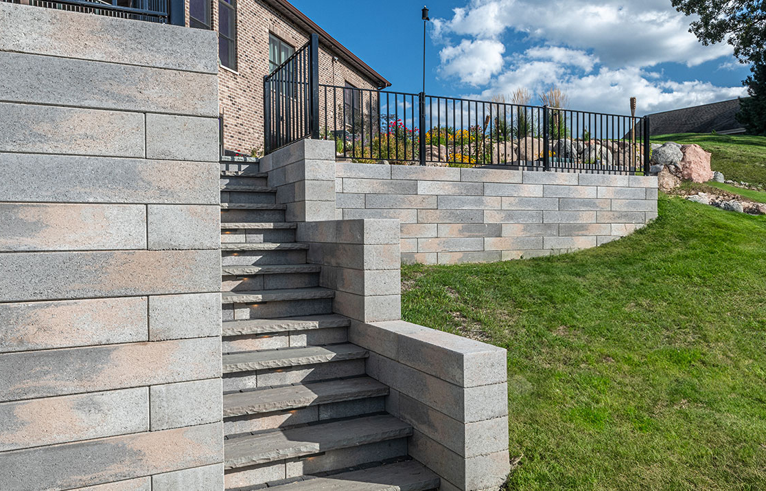 SienaEdge wall